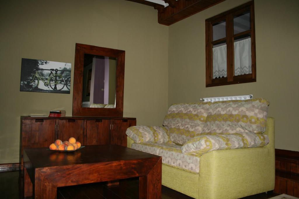 Las Casitas De Papel Ampudia Bilik gambar